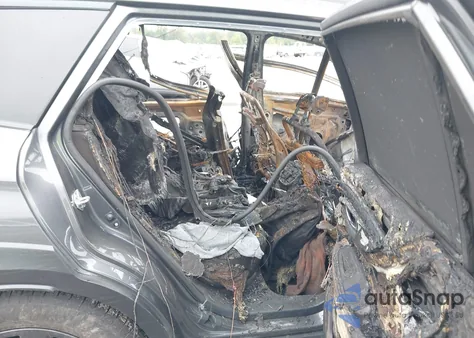 2025 Subaru Outback Onyx Edition z USA, uszkodzony, nr VIN 4S4BTALC3S3264337